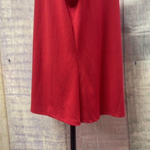 In brand new condition Woman’s Elle top. Size XXL - Picture 6 of 16